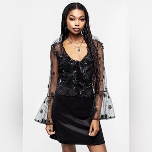 Chrysanthi Applique Frill Collar Blouse